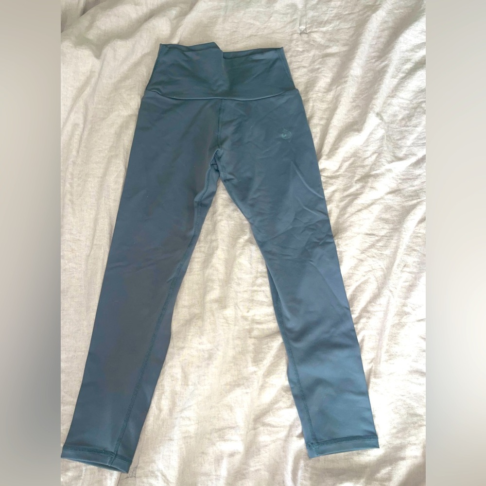 Ryderwear scrunch bum leggings. Full length.  Sz Small.Gym leggings for workout